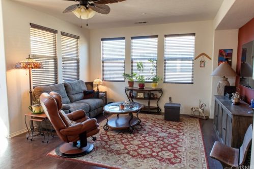 3131 Lisbon Ln, Oxnard, CA 93036-5347