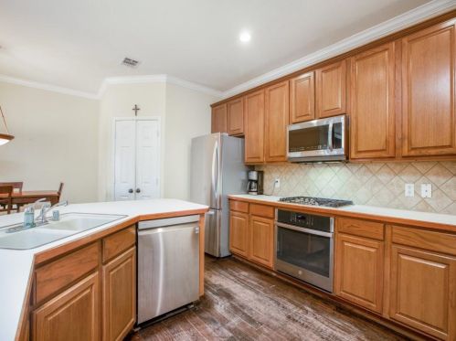 9472 Wichita Trl, Frisco TX 75033-7612 exterior