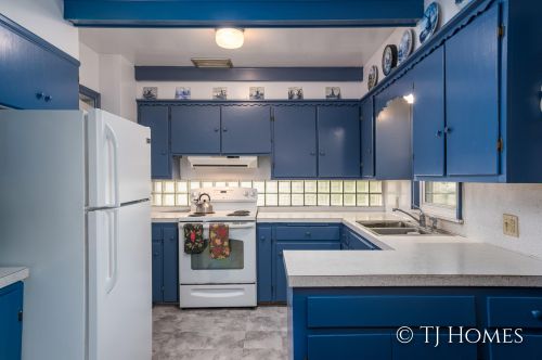 2453 Blaine Ave, Grand Rapids, MI 49507-3910