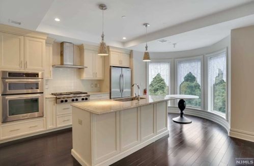 55 Eton Row, Union City NJ  07086-6778 exterior