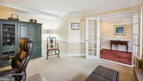 321 Fayette St, Alexandria VA 22314-2434 exterior