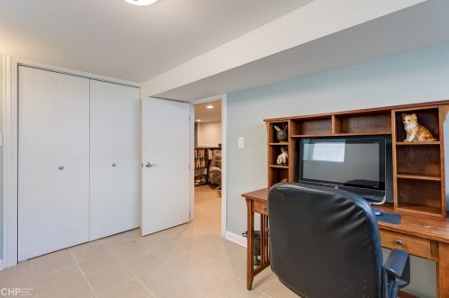 4951 Medill Ave, Chicago IL 60647-2424 exterior