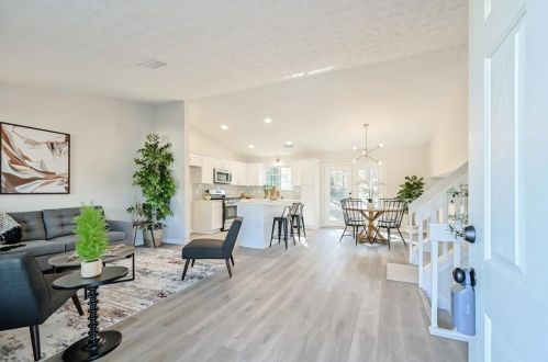 5656 La Fleur Trl, Lithonia, GA 30038-2845