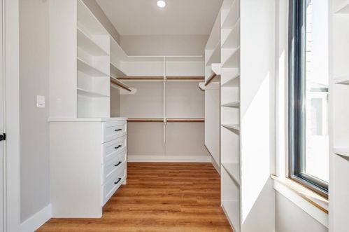 302 Edgewood Dr, Montgomery TX exterior