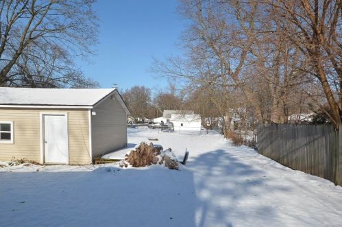 2103 Miles Ave, Kalamazoo MI  49001-5132 exterior