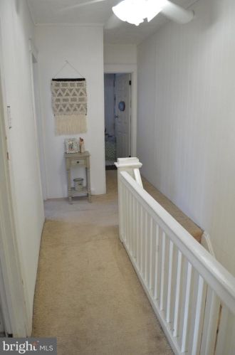 17 Roland Rd, Chester PA 19015-3329 exterior