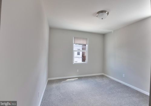 5725 17 St, Philadelphia PA 19132-3927 exterior