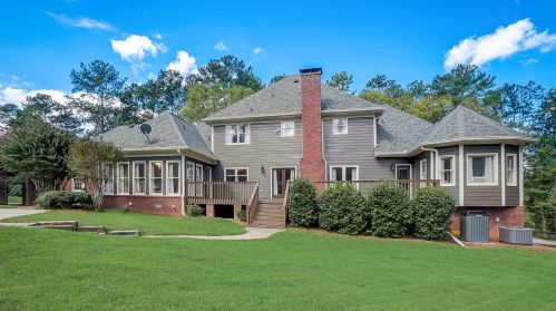 3810 Belle Glade Trl, Lithonia GA  30039-6700 exterior