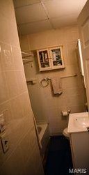 7455 Castro Dr, Saint Louis MO 63135-3417 exterior