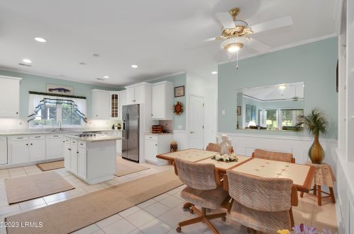 50 Greenwood Dr, Bluffton SC 29910-5707 exterior