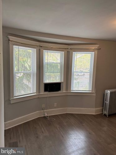 488 Riverside Ave, Trenton NJ  08618-5655 exterior