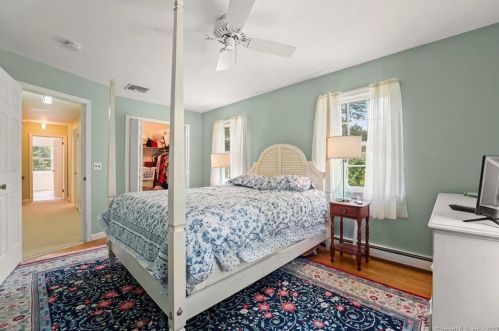 283 Danbury Rd, Ridgefield CT 06877-3214 exterior