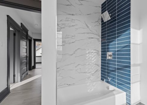 1624 Jancey St, Pittsburgh PA  15206-1327 exterior