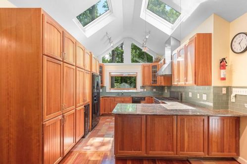 1827 Marlbrook Dr, Atlanta GA 30307-1768 exterior