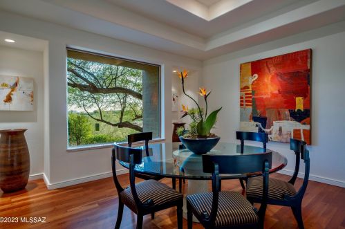 5300 Hacienda Del Sol Rd, Tucson AZ 85718-6054 exterior