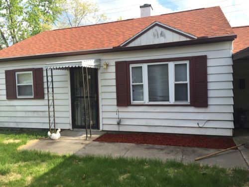 717 Tawney Ct, Champaign IL  61820-2434 exterior