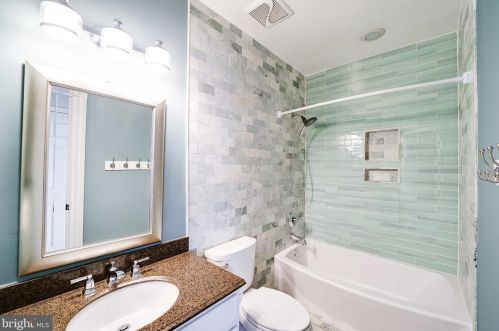 5172 Ballycastle Cir, Alexandria VA exterior