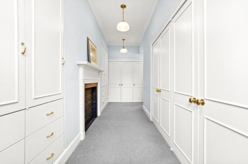 28 Chestnut St, Boston MA exterior