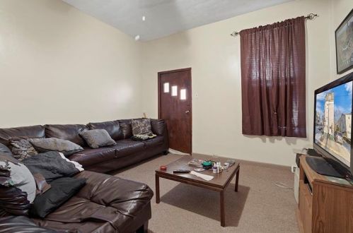 601 Orch Ave, Pittsburgh PA 15202-3214 exterior