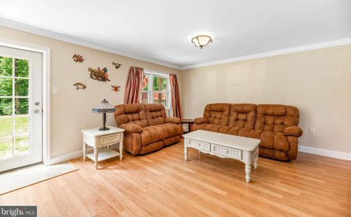 1070 Carson Dr, Huntingtown MD 20639-9507 exterior