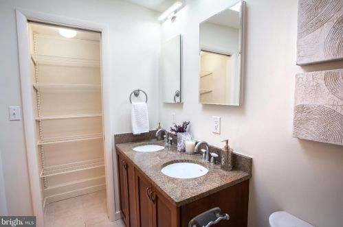 418 Capitol St, Washington DC  20003-4012 exterior