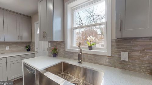 4407 Foote St, Washington DC 20019-4728 exterior