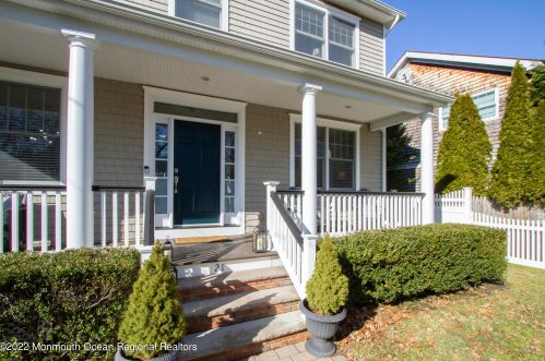 21 Bay St, Locust, NJ 07760-1740