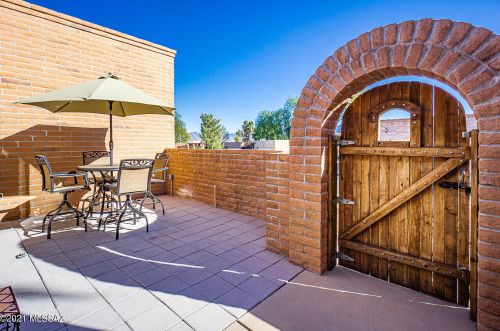 2786 Placita Rustica, Green Valley AZ 85622-4638 exterior