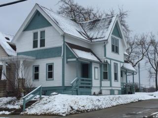 2922 Walnut St, Milwaukee WI  53208-2032 exterior