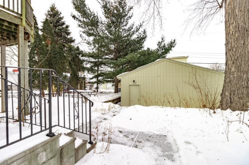 1097 Churchill St, Saint Paul MN 55103-1007 exterior