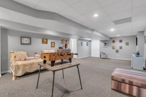 100 Serpentine Dr, Morganville NJ 07751-1400 exterior