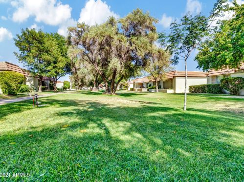 5666 12 St, Phoenix AZ exterior