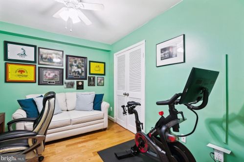 1715 Belle Haven Rd, Alexandria VA  22307-1223 exterior