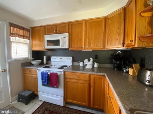 41 Lee St, Pilesgrove NJ 08098-1272 exterior