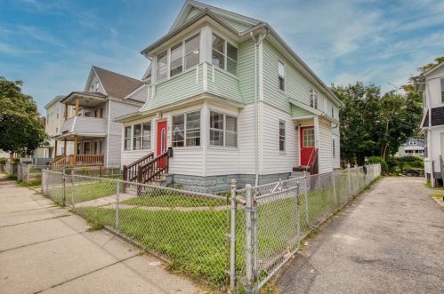 118 Malden St, Springfield MA  01108-1310 exterior