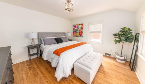 2128 93, Milwaukee WI 53226-2608 exterior