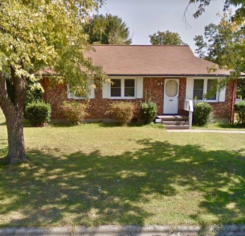 3009 Paddington St, Greensboro NC  27406-6223 exterior
