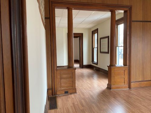 306 Orch St, Dowagiac MI 49047-1253 exterior