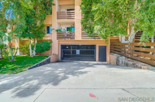 1002 30th St, San Diego CA  92102-5304 exterior