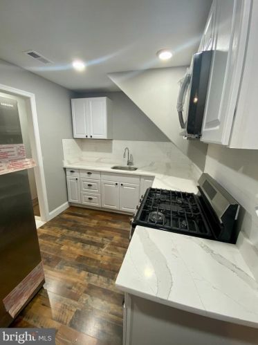 2410 12th St, Camden NJ  08104-2616 exterior