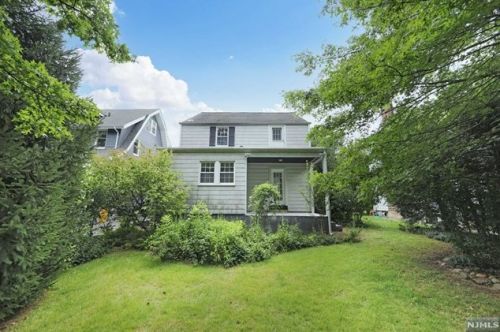 115 Oakdene Ave, Teaneck NJ  07666-4169 exterior