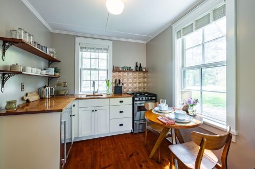 79 Mtn Rd, Concord NH 03301-6902 exterior