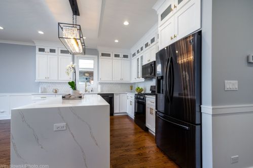 5520 Luna Ave, Chicago IL  60630-1312 exterior