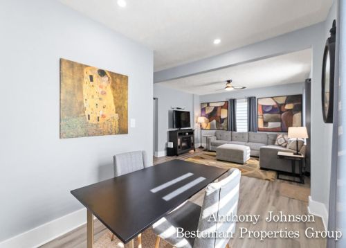 1221 Dickinson St, Grand Rapids MI 49507-2201 exterior