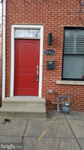 1664 Kramer St, Washington DC  20002-4559 exterior