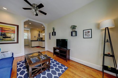 15 Armington Ave, Providence RI 02908-5202 exterior