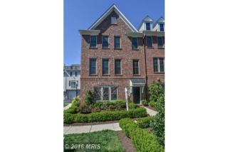 2513 Kenmore Ct, Arlington, VA 22206-2372