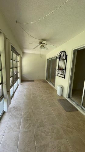 908 Savannas Pt, Fort Pierce FL 34982-6785 exterior