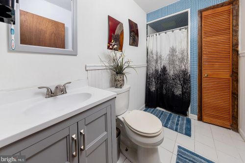 22 Green St, Pilesgrove NJ 08098-1136 exterior