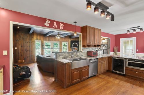 53 Arlene Dr, West Long Branch NJ 07764-1100 exterior